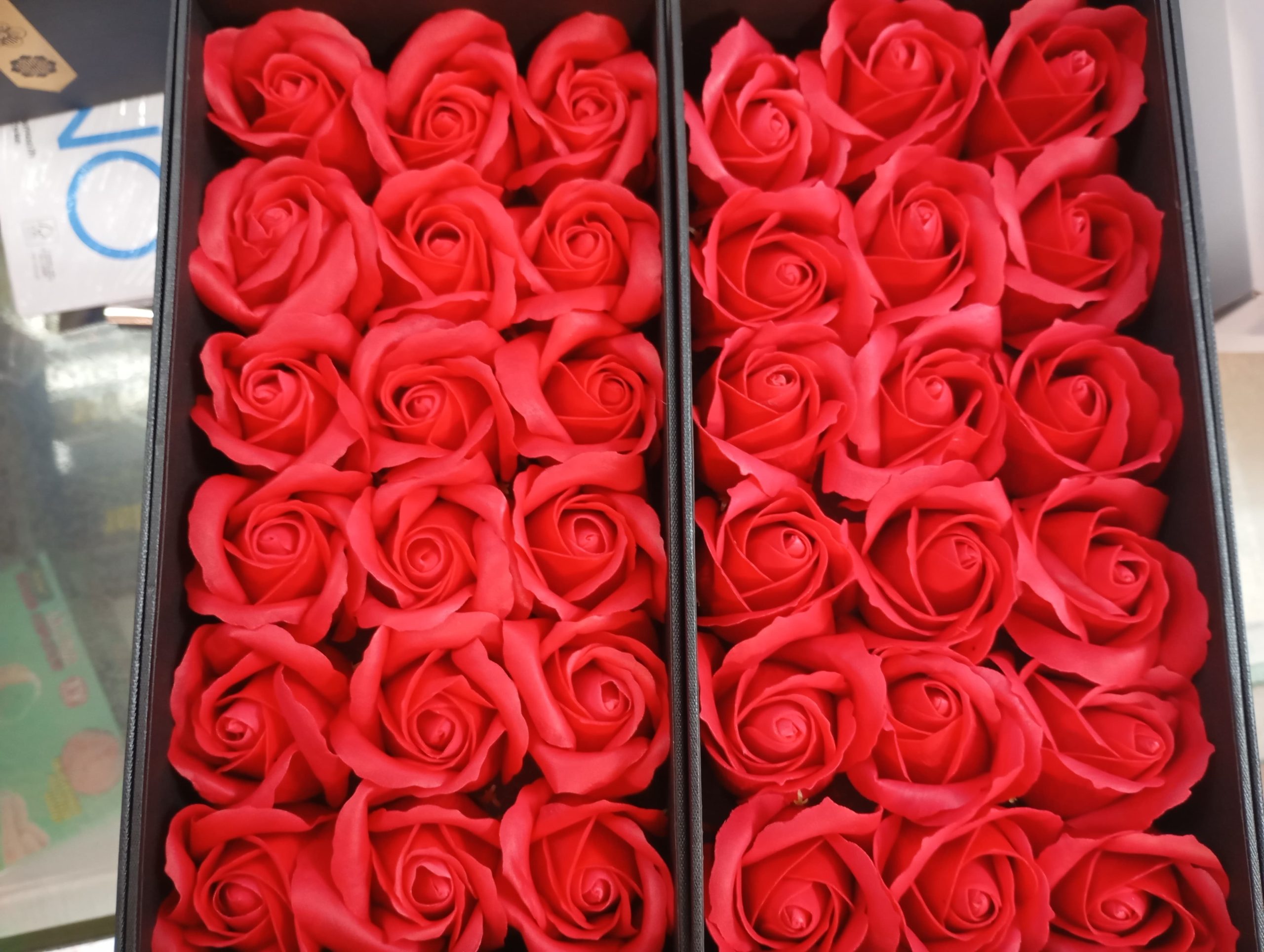 1d15db14-aef5-4521-8728-35979ff43ae8 SCATOLA IDEE REGALO SAN VALENTINO - immagine 1