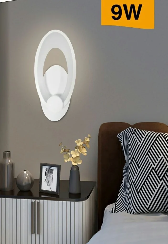 Applique LED 3 Tonalità di Luce 12x26,5 cm 9W Mod.065
